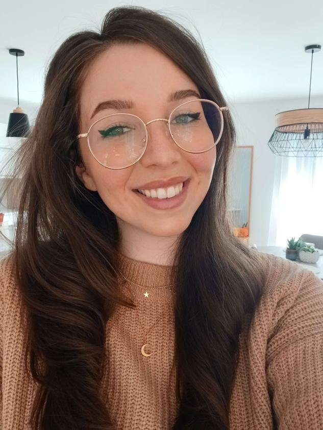 A photo of the developer, Eloise.